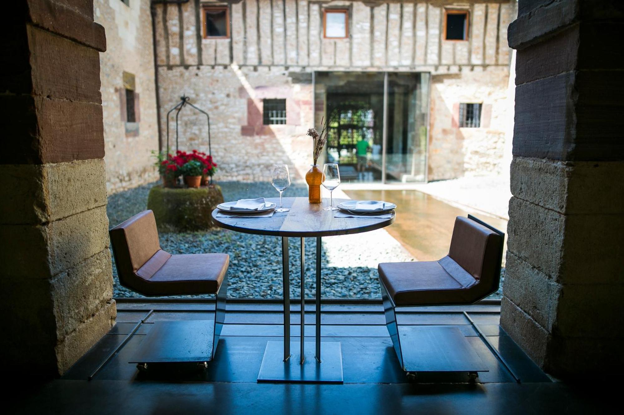Hotel Boutique El Convento De Mave Santa Maria de Mave Exterior photo